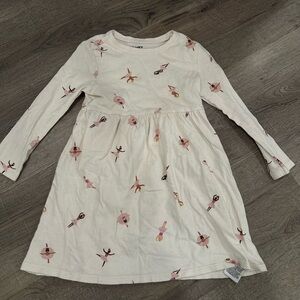 Old Navy Long Sleeved Dress | cream with ballerina pattern | 4T | VGUC